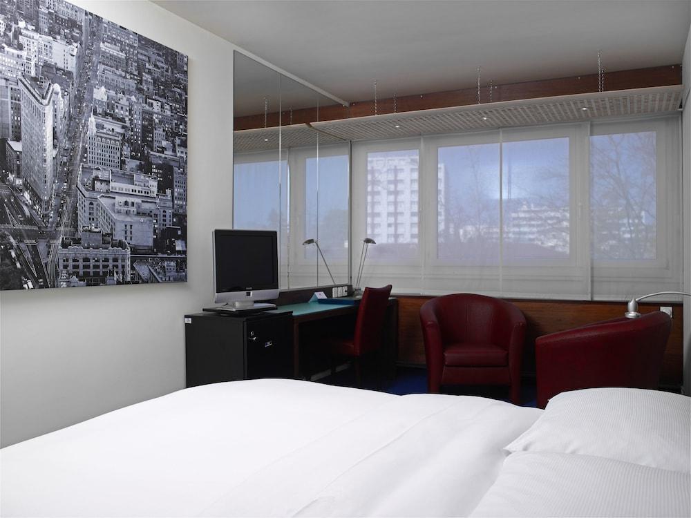 Hostellerie De La Vendee Lancy 外观 照片