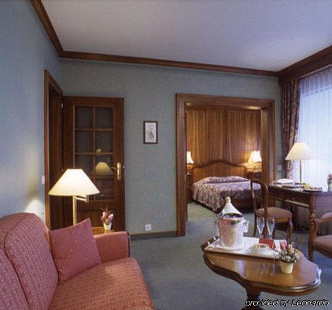 Hostellerie De La Vendee Lancy 客房 照片