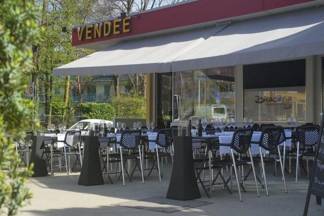 Hostellerie De La Vendee Lancy 外观 照片