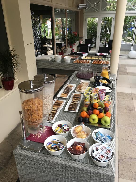 Hostellerie De La Vendee Lancy 外观 照片