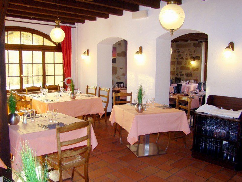 Hostellerie De La Vendee Lancy 餐厅 照片