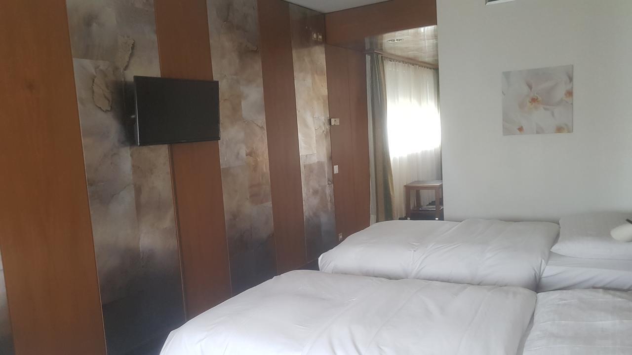 Hostellerie De La Vendee Lancy 外观 照片