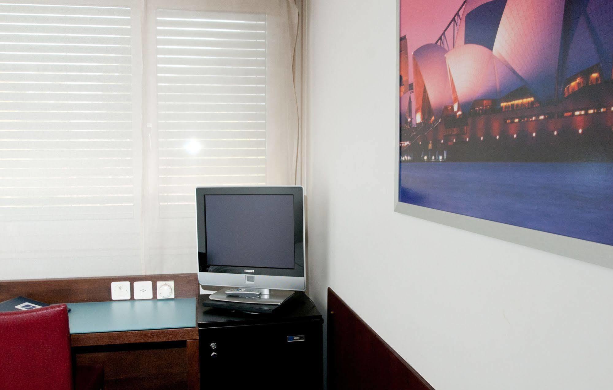 Hostellerie De La Vendee Lancy 外观 照片
